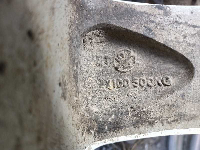 Продам легкосплавные диски R16  5*108