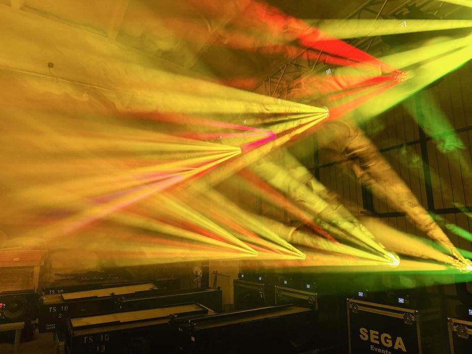 Moving head HIBRID Deliya 380W CMY ALL-IN-ONE - Robe MegaPointe, FOS