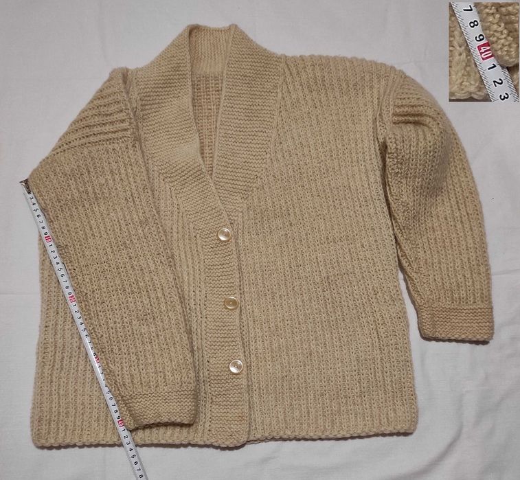 Вълнена Жилетка домашно плетена