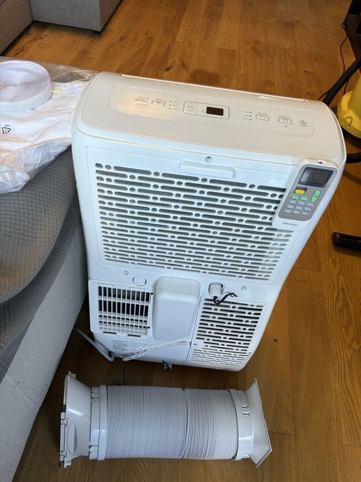Aparat aer conditionat portabil Hisense