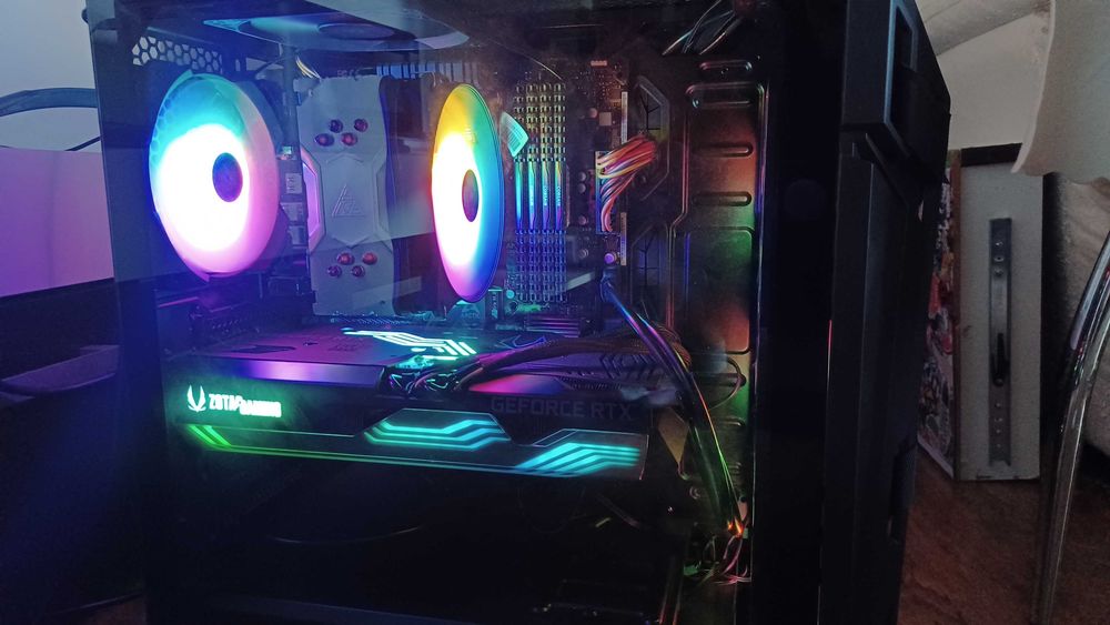 Gaming PC настолен гаймърски компютър