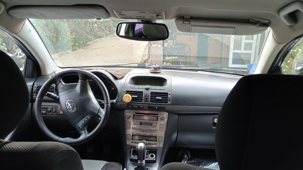 Toyota Avensis T25 2003
