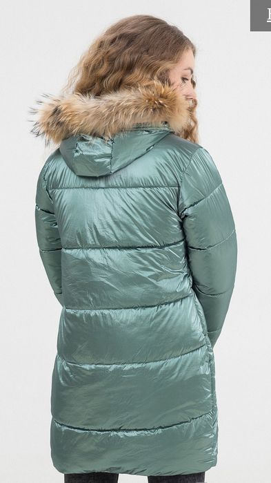 Пальто зимнее на девочку