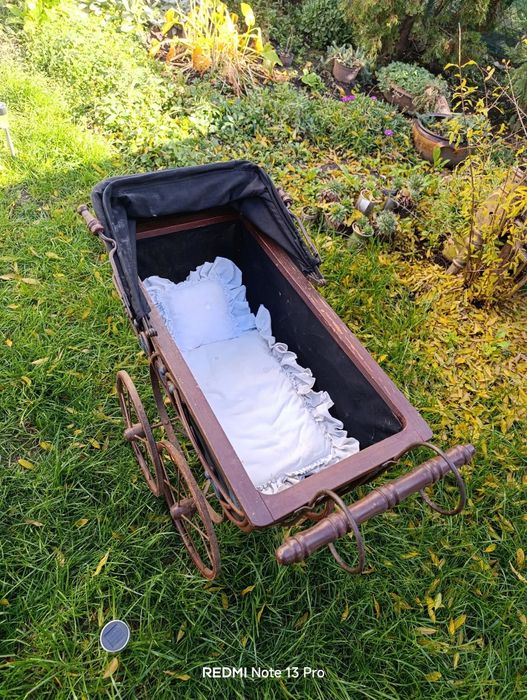 Vintage количка за кукли