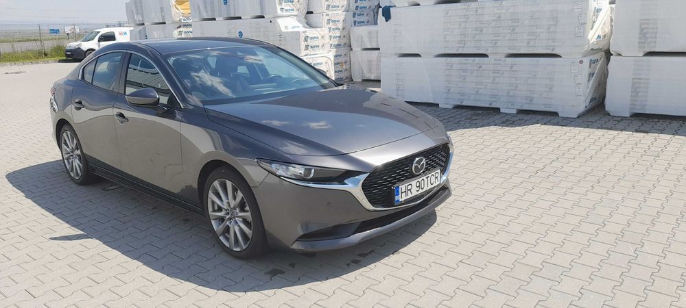 Mazda 3 SDN Skyactiv G150 AT PLUS