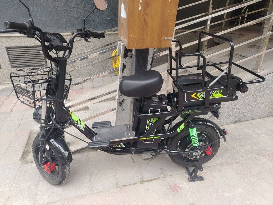 Skuter sotiladi arzonga