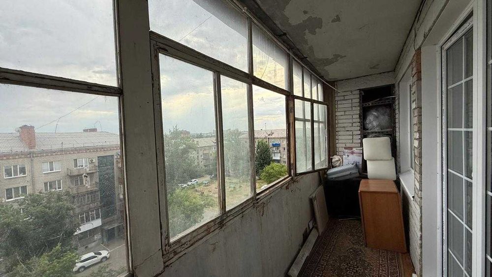 Продам 4 комнатную квартиру