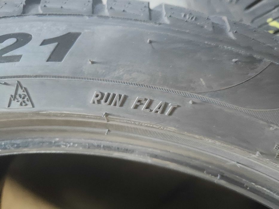 2бр.зимни гуми 315/35/21 Pirelli