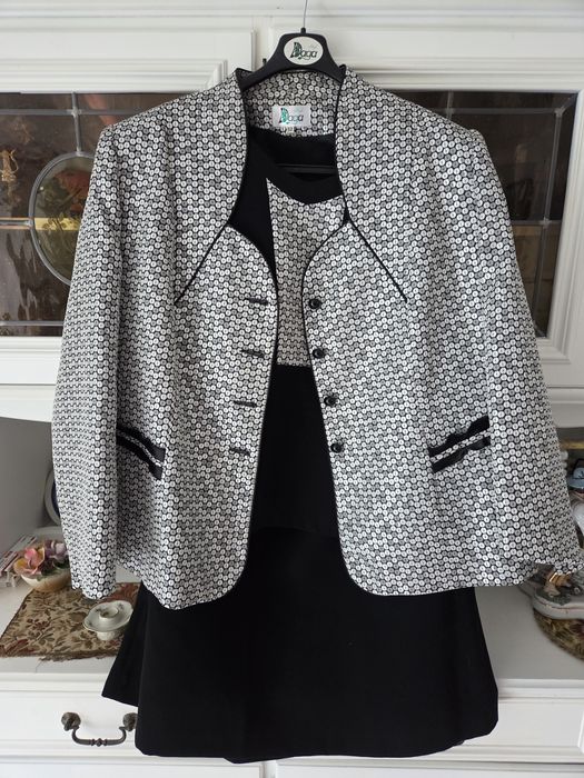 Costum dama 3 piese 52