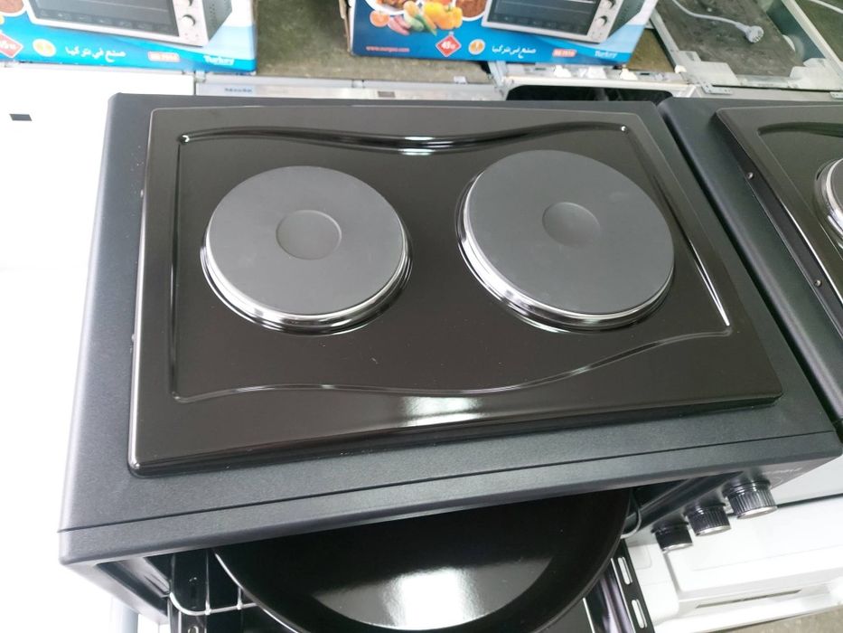 Печка тип 'Раховец'
Чисто нова
Цена:130евро
Два котлона
Горен и долен