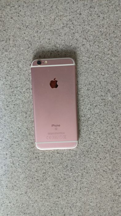 IPhone 6s в хорошем состоянии