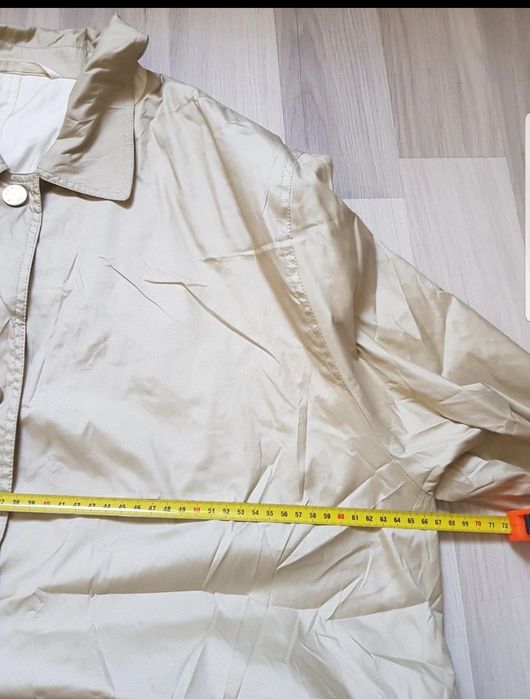 Basler – jachetă impermeabilă bej, mărimea 46