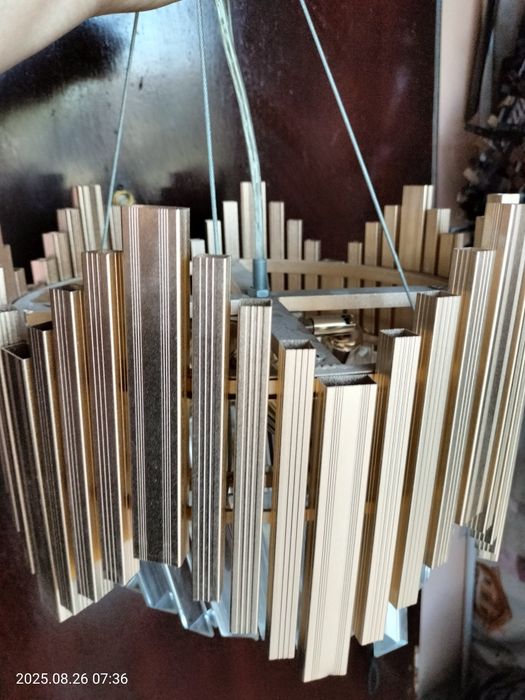 продам отличные люстры втренде данный момент