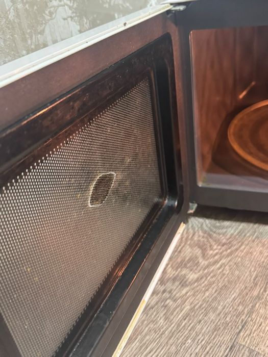 Продам микроволновку panasonic