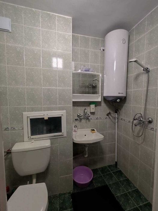 Дава се под наем Двустаен апартамент в Бургас, Меден рудник - зона А - 54 кв.м за 127.5 € - Снимка #2