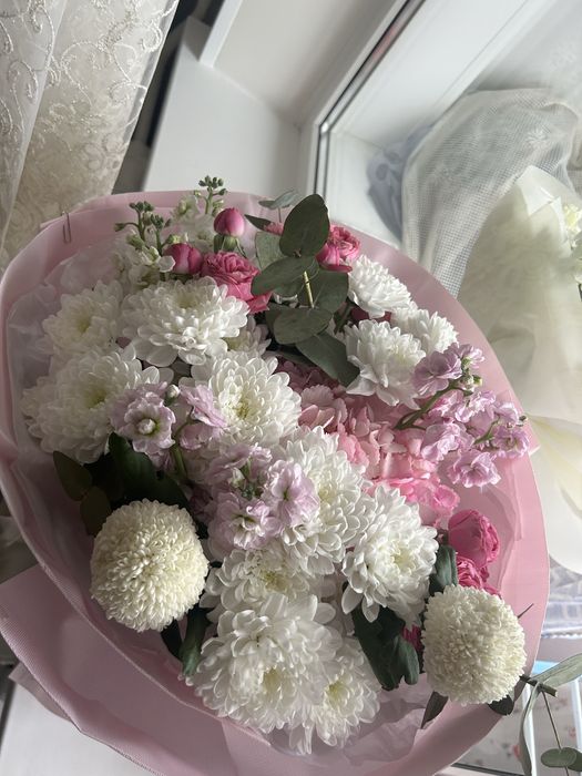 Букет свежих цветов