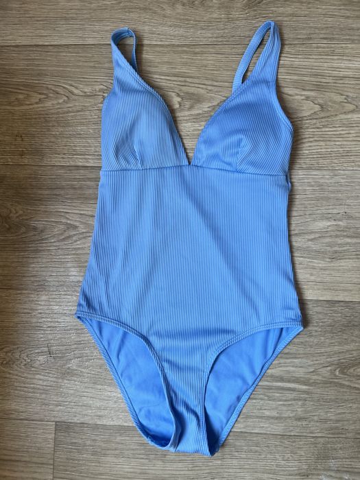 Бански цена 15лв.