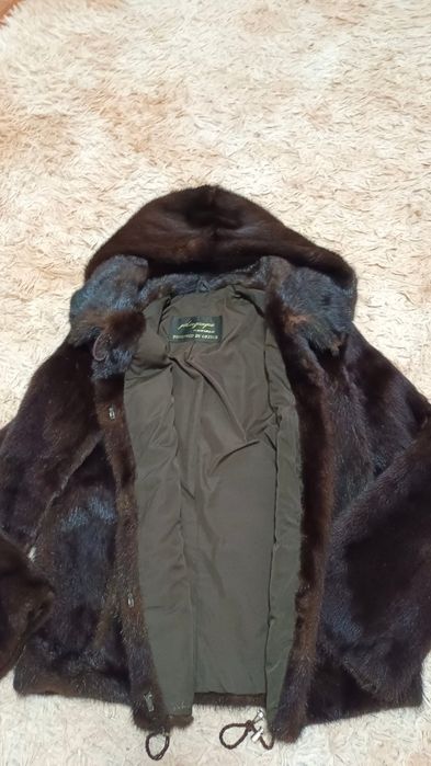 Продам норковую шубу