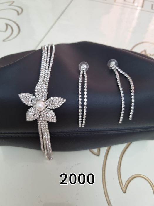 Серебро, бижутерия