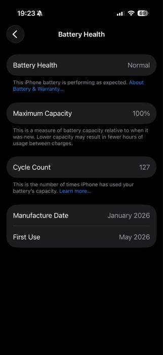 Iphone 17 pro син 256GB