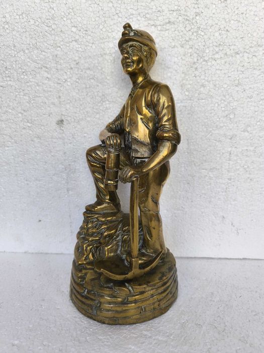 statueta veche bronz arta antichitati figurina vintage handmade antik