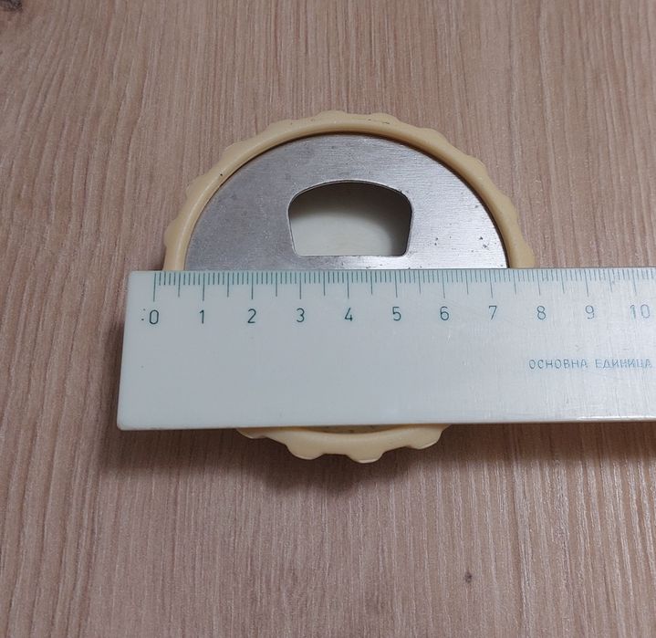 Стара колекционерска отварачка Coca-Cola