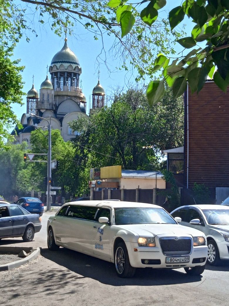 Прокат Лимузинов встреча из роддома/Встреча с роддома/Выписка с роддом -  Аренда авто Караганда на Olx