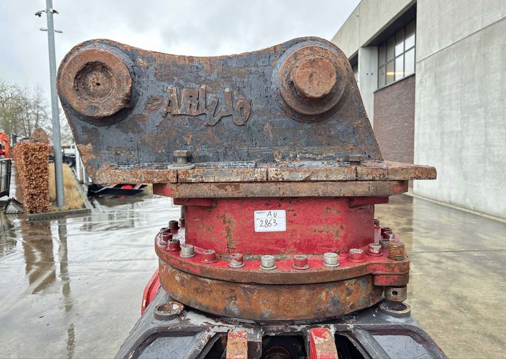 Graifer demolari pentru excavatoare, Demarec