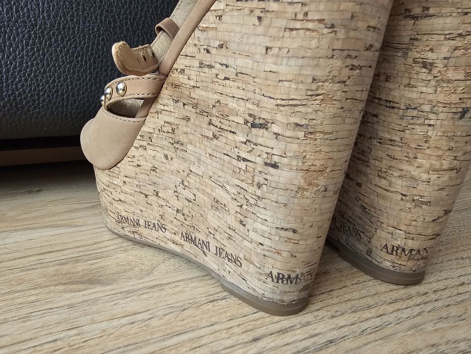 Сандали Armani jeans 38