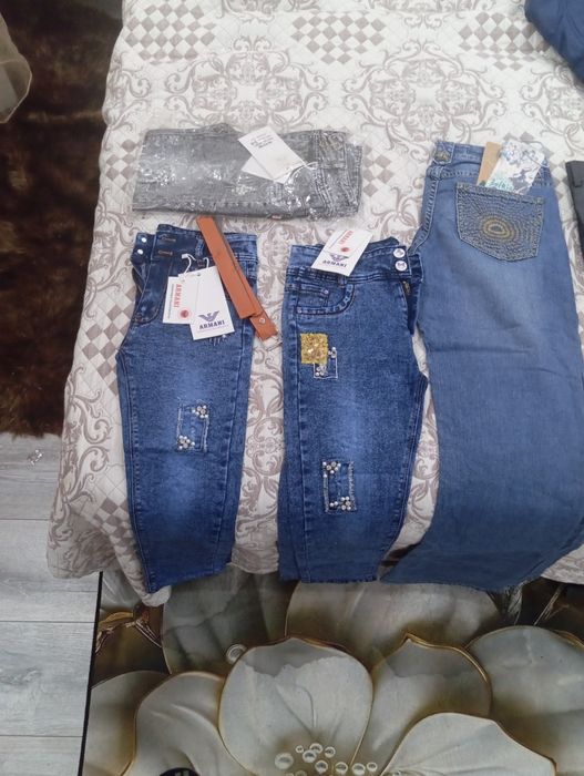 Джинсы детские на девочек