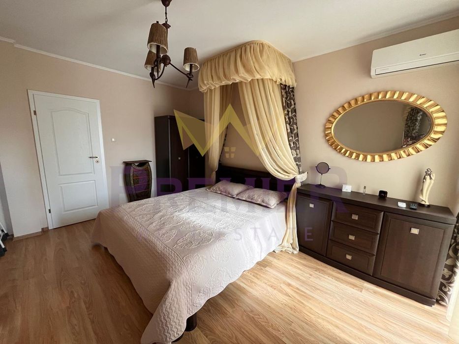 Продава се Тристаен апартамент в к.к. Слънчев бряг - 90 кв.м за 822 €/кв.м - Снимка #5