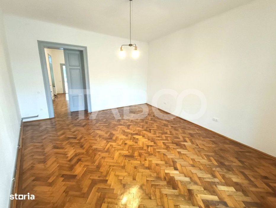 Apartament 2 camere 74 mp utili de inchiriat in Sibiu zona Centrala