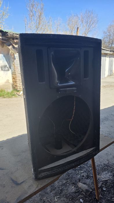 Продам Два короба без динамиков