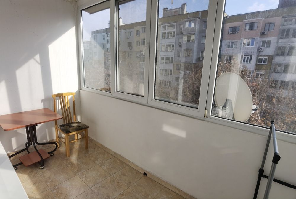 Дава се под наем Двустаен апартамент в Варна, Център - 42 кв.м за 408 € - Снимка #7