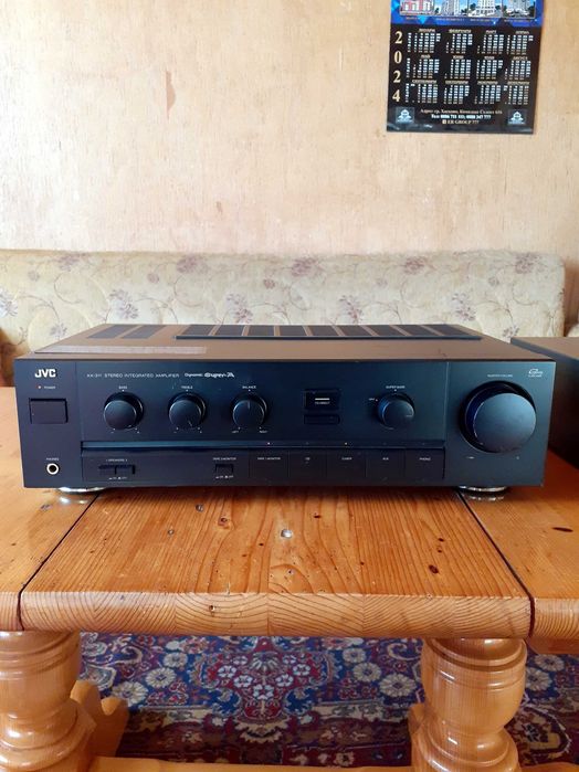 Прекрасен усиловател JVC AX-311 BK Dynamic SUPER A- Японски мощен