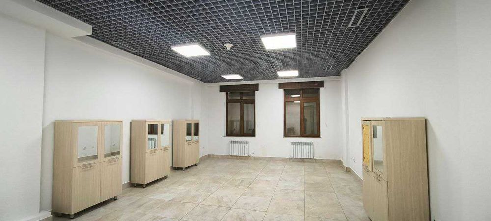 Паркентский.Сдам в аренду или продам  обьект 450кв.м. под Ваш бизнес.