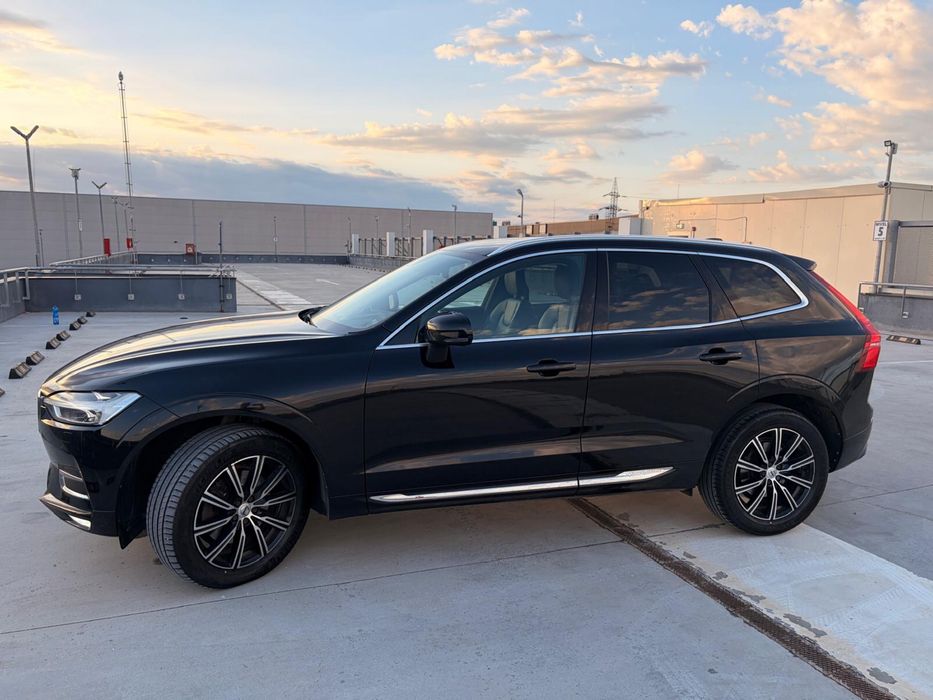 Volvo XC60 D5 AWD Inscription 235CP – Bowers & Wilkins