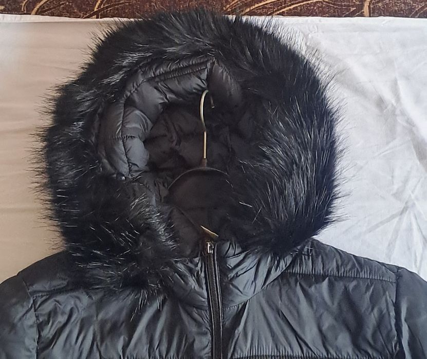 Geaca iarna femei Alba Moda cu guler blana si captusita cu puf de gasc