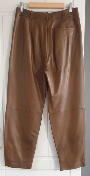 Кожен панталон Massimo Dutti