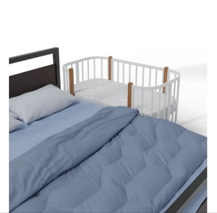 Продам манеж-кровать