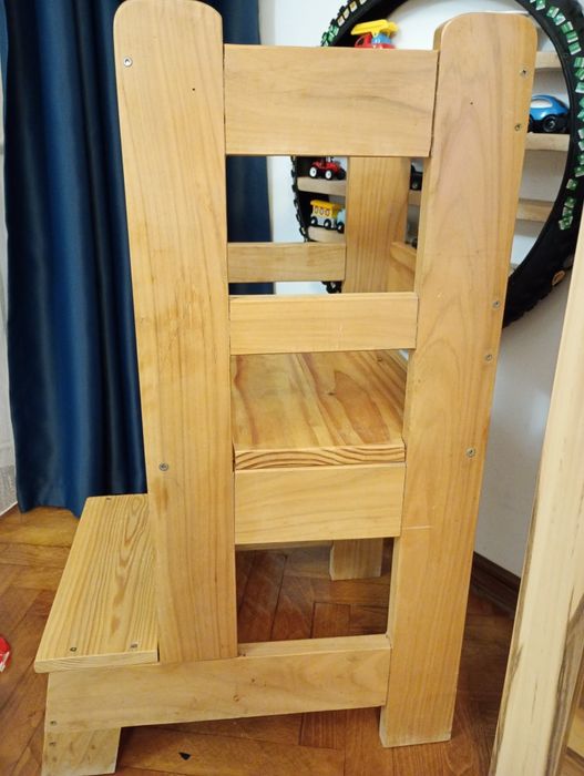 Înălțător copii/ Turn de învățare din lemn masiv