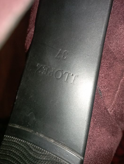 Продам J.Lopez сапоги