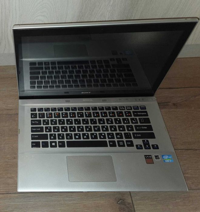 Продам ноутбук Sony Core I7