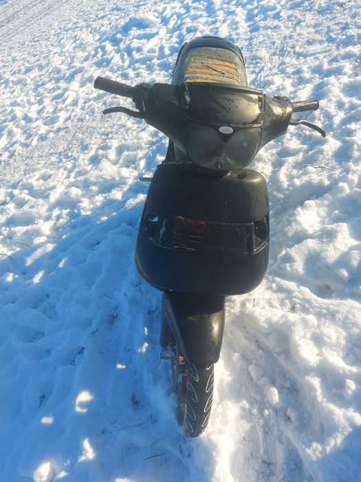Vând scuter Malaguti F12 motor 80