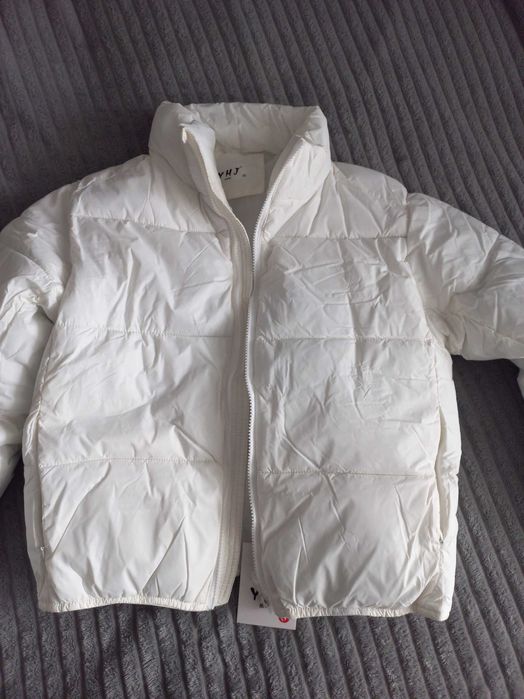 Куртка новая, размер S
