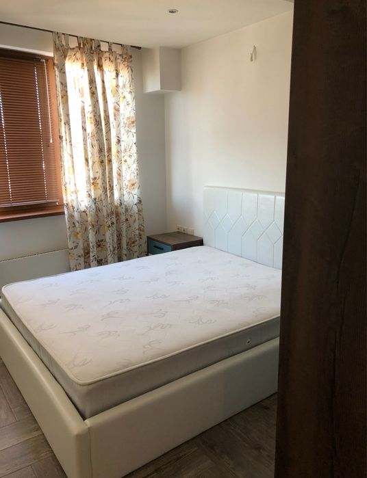 Дава се под наем Двустаен апартамент в Хасково, Център - 148 кв.м за 600 € - Снимка #3