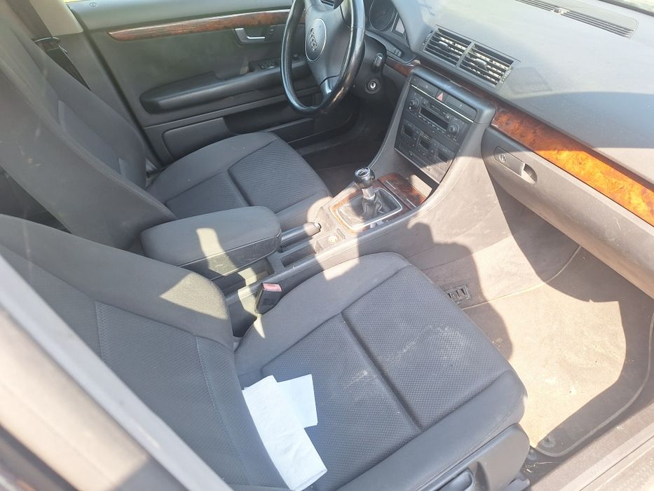 Dezmembrez audi a4 b6 1.9 tdi