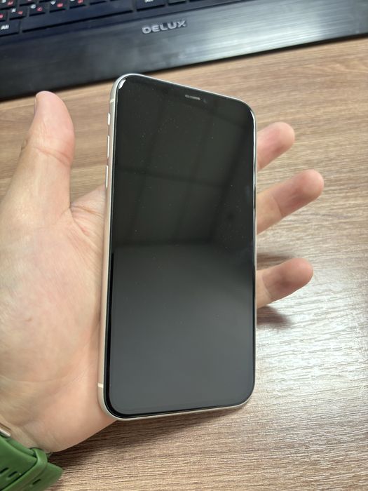 Iphone 11 в отличном состоянии