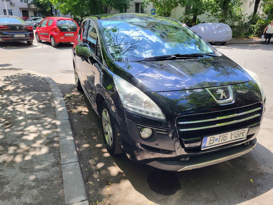Peugeot 3008 HYbrid4 2.0 HDI 4×4 Automat 2013