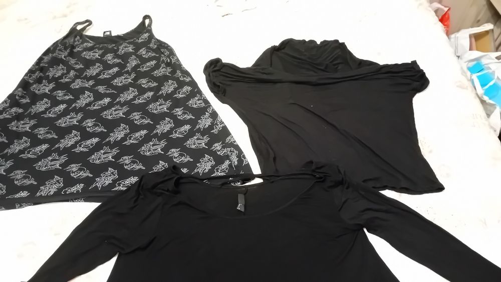 Потници с черепи